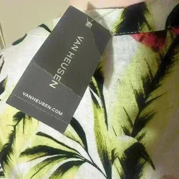 NWT VAN HEUSEN BLOUSE SIZE M - Picture 7 of 9